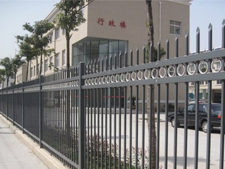 學校圍墻 學校圍墻