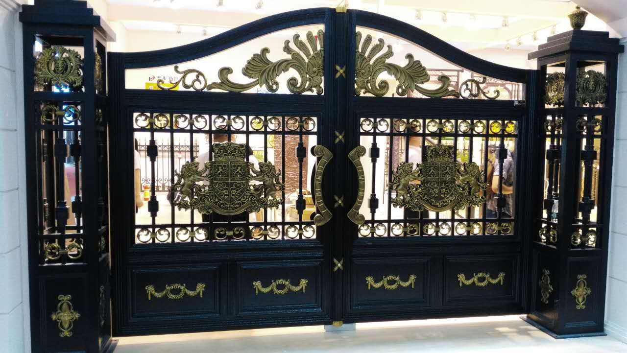 鋁藝大門(mén)為什么越來(lái)越受到客戶(hù)的喜愛(ài)?